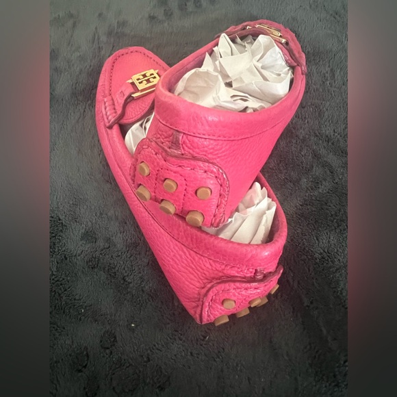 Authentic- Tory Burch dark pink flat comfortable shoes - Picture 10 of 15